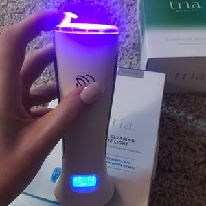 Blue light tria